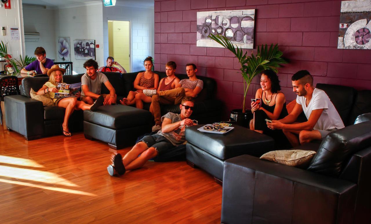Foreign Exchange Accommodation-Beachside Townsville Bagian luar foto