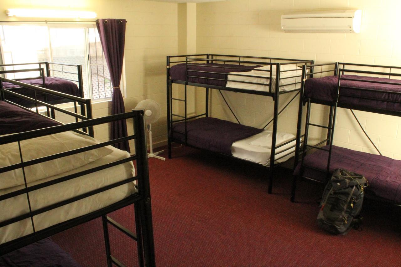 Foreign Exchange Accommodation-Beachside Townsville Bagian luar foto